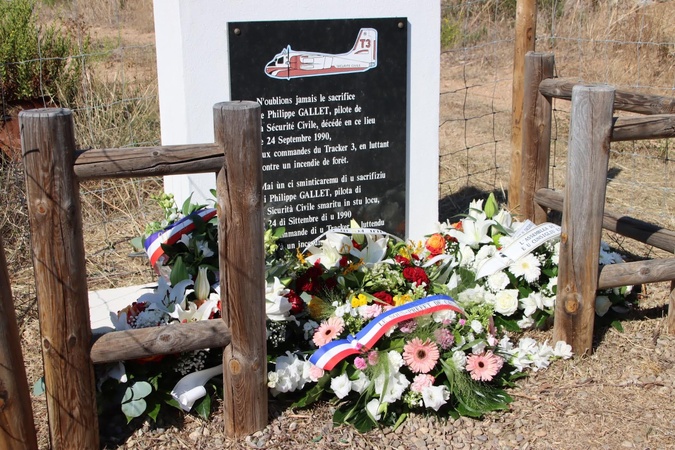 Calenzana - les sapeurs-pompiers ont rendu hommage à Philippe Gallet
