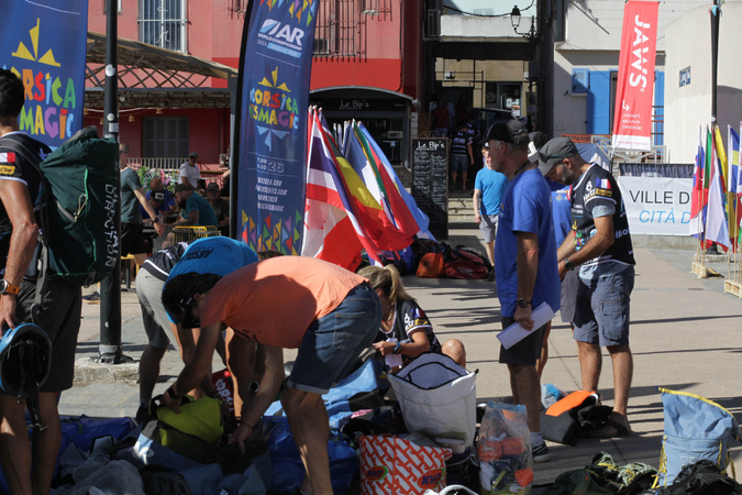 Corte vit au rythme du championnat du Monde des courses aventure