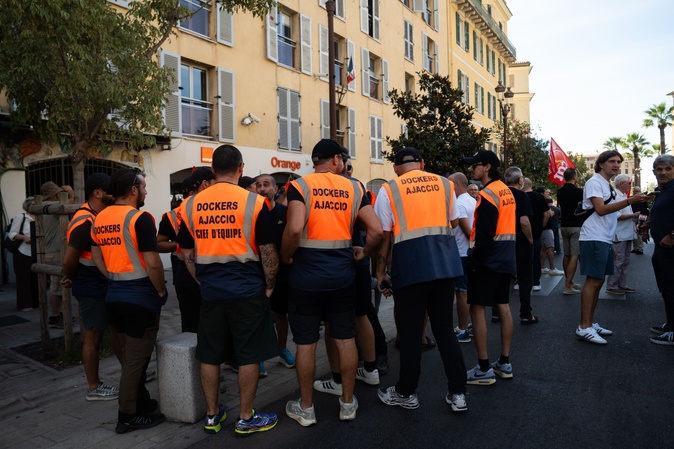 À Ajaccio, près de 300 manifestants pour défendre le pouvoir d’achat et les services publics