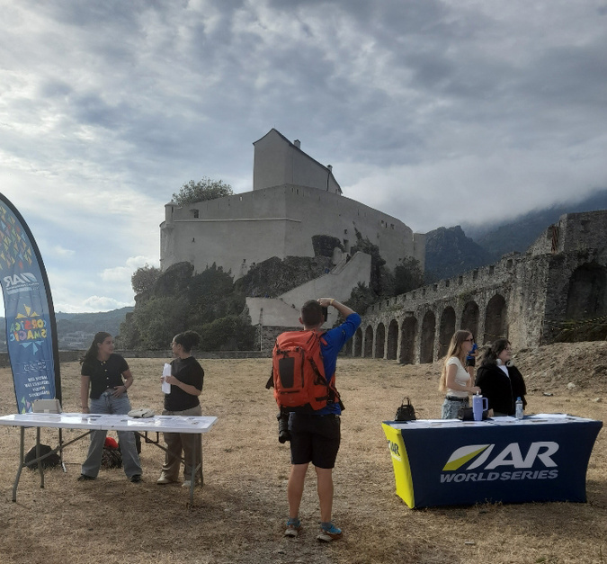 L'ARWC à l’heure du prologue avec les élèves de la cité scolaire Pascal-Paoli L'ARWC à l’heure du prologue avec les élèves de la cité scolaire Pascal-Paoli