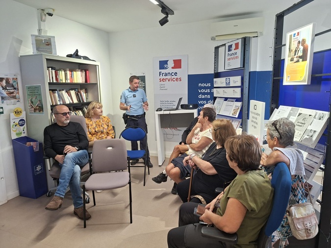 À Castello-di-Rostino, une matinée pour apprendre à déjouer les fraudes numériques À Castello-di-Rostino, une matinée pour apprendre à déjouer les fraudes numériques