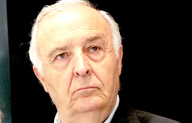 Pierre-Jean Luciani appelle au recueillement Pierre-Jean Luciani appelle au recueillement