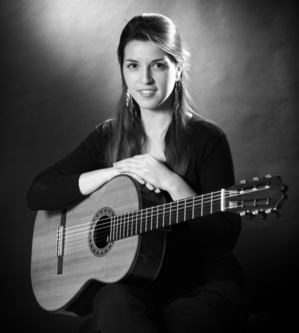 Sandrine Luigi à la confrérie San Carlu di Monticellu Sandrine Luigi à la confrérie San Carlu di Monticellu