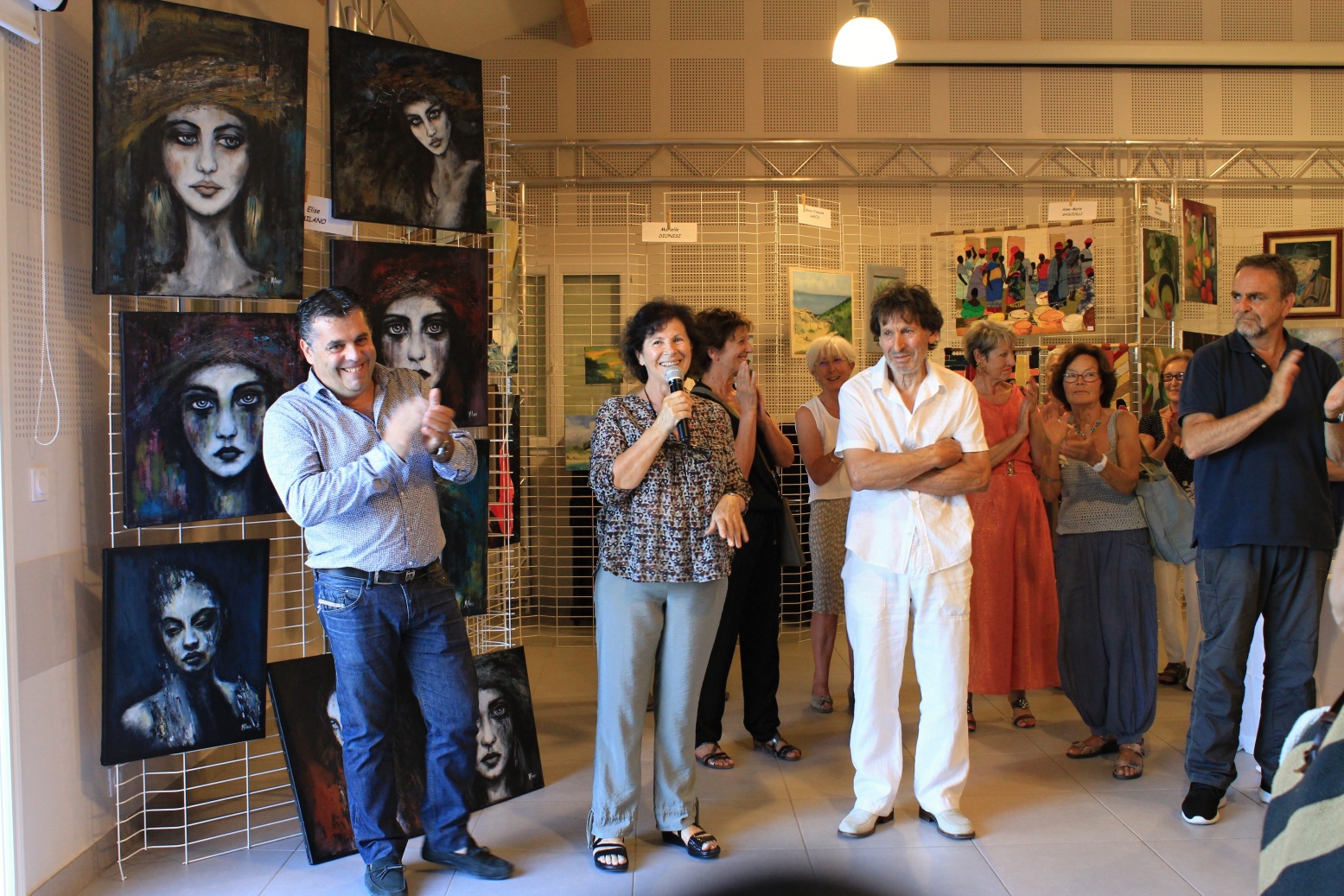 Tallone : Succès complet de la troisième exposition d'artistes peintres et sculpteurs