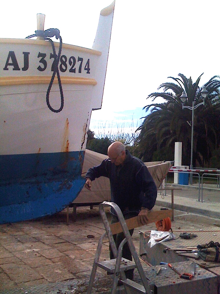 De nombreuses barques du port Tino-Rossi portent sa griffe : Pierre-Jacques Nobili, la passion du bois accrochée au cœur