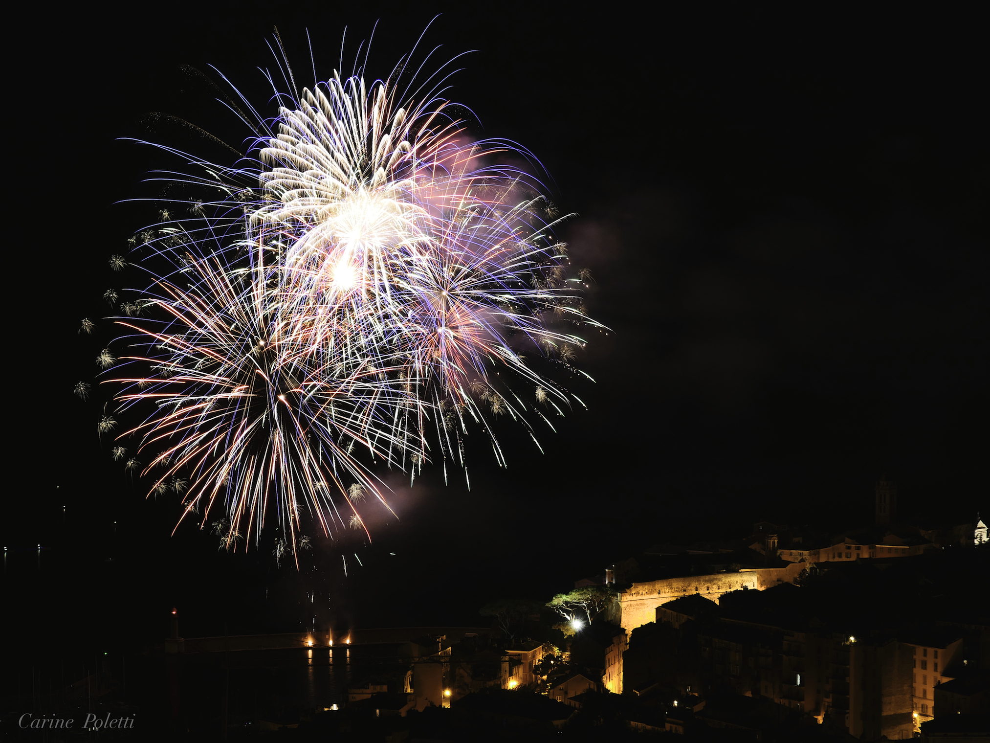 Bastia : Le feu d'artifice dans l'objectif de Carine Poletti