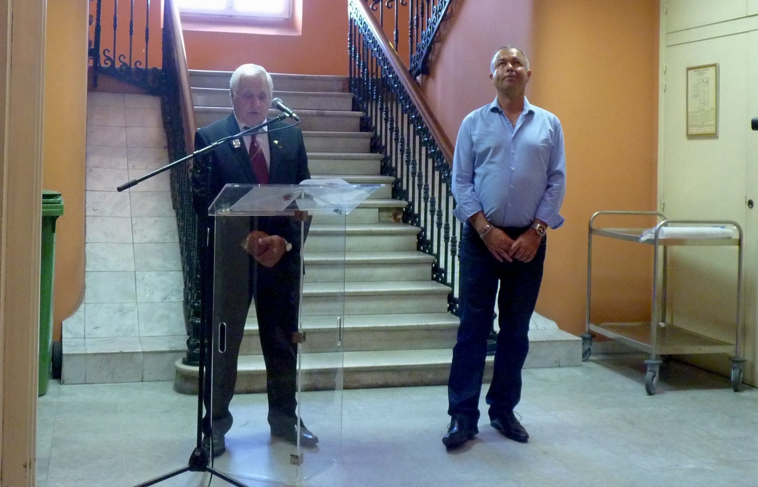 Ajaccio : Le Souvenir Français s’expose à la mairie