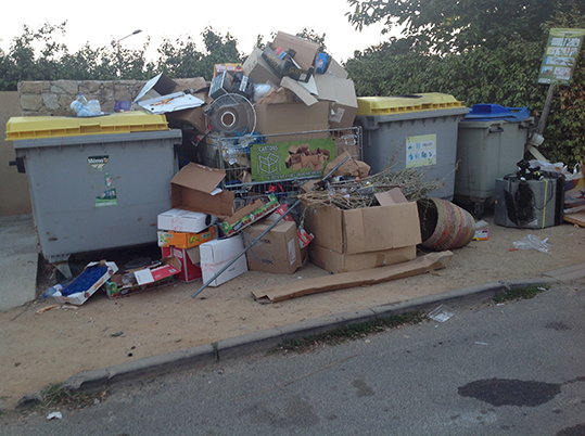 Au-secours ! Ça déborde au Lotissement Castellacio à Monticello