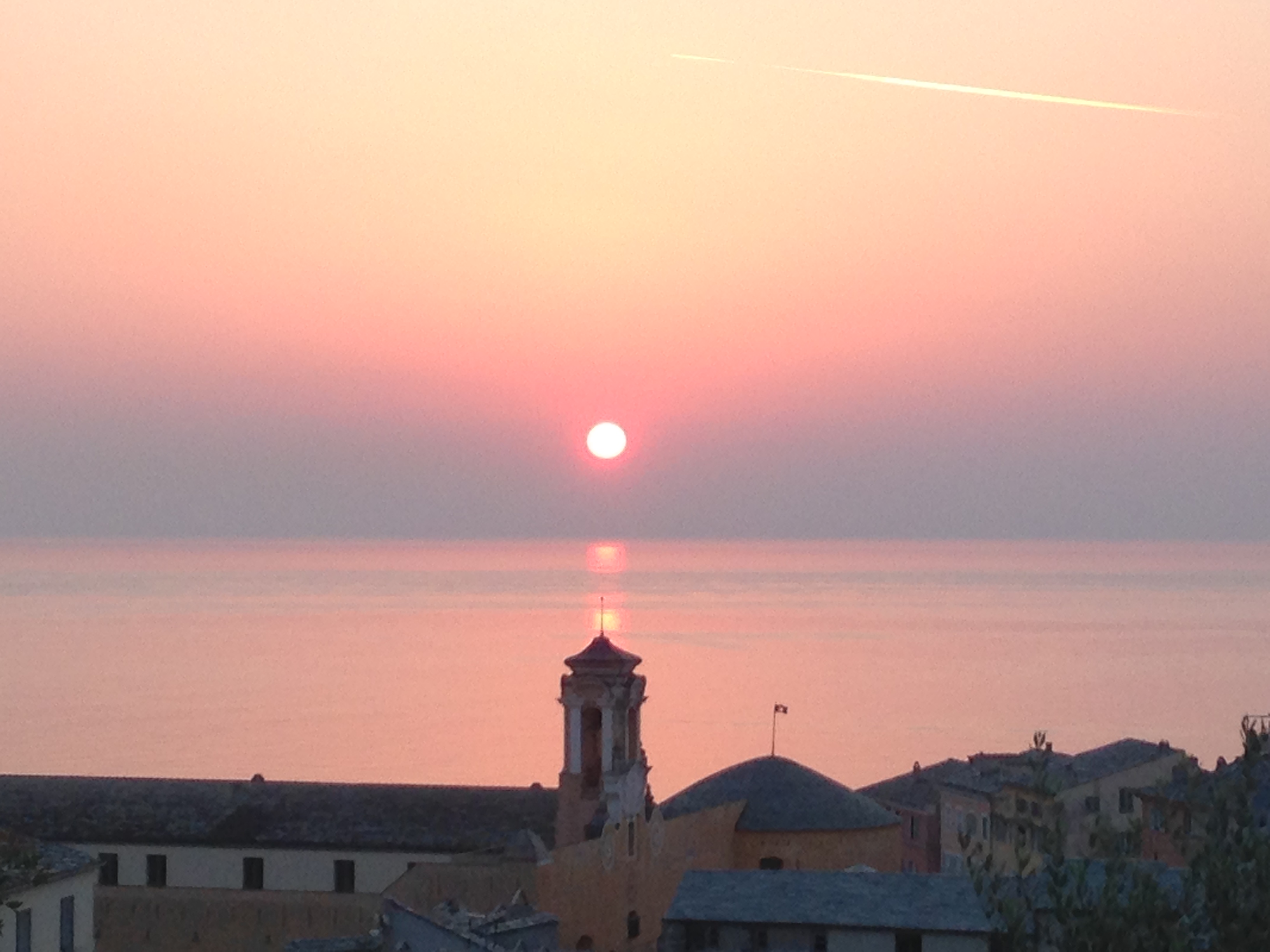 Bastia : Soleil levant sur le clocheton du Palais des Gouverneurs