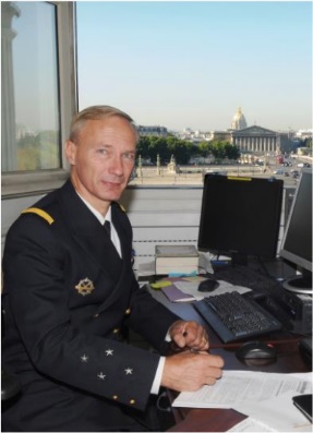 Prise de commandement marine du Capitaine de vaisseau Remy à Aspretto