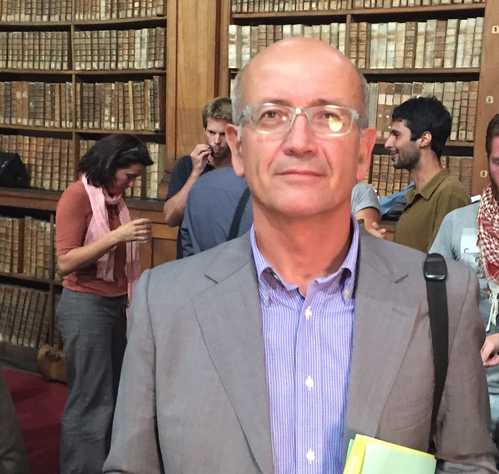 Michèle Rivasi, eurodéputée EELV/ALE : "Il faut que les Corses se battent !"