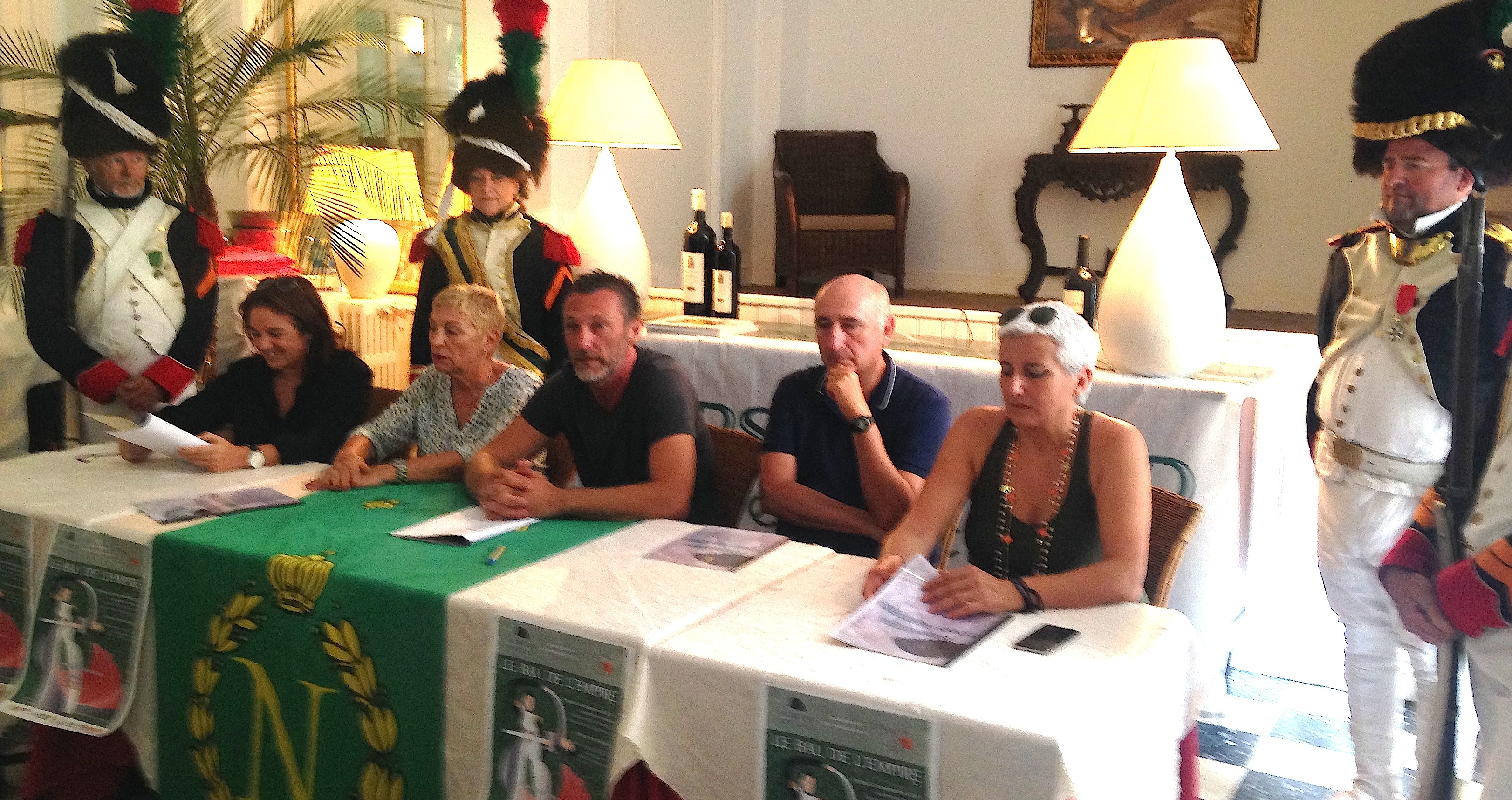 Bal de l’Empire samedi au Hussard : "Danse avec la Marie-Do"