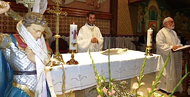 Saint Michel célébré par le Père Louis El Rahi
