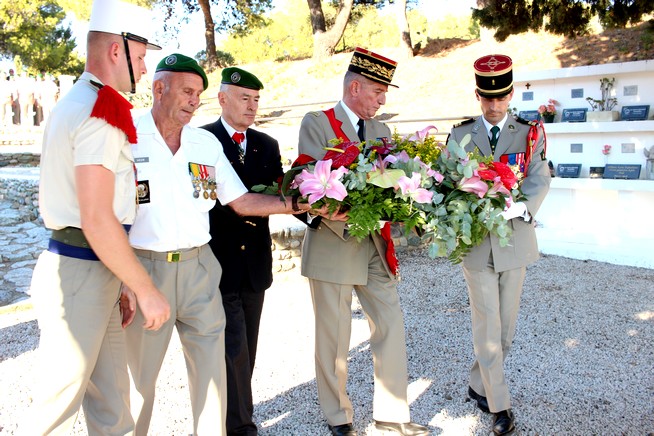 Cérémonie au carré militaire de Calvi en présence du général Puga