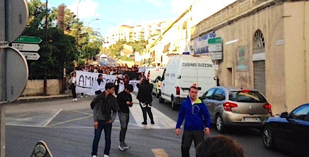 Procès de Paris : Nouvelles manifestations de Lycéens à L'Ile-Rousse, Bastia et Ajaccio