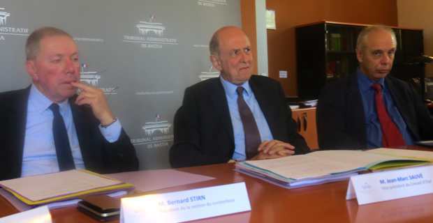 Jean Marc Sauvé, vice-président du Conseil d'Etat, entouré de Bernard Stirn, président de la section contentieux, et Jean-Paul Wyss, président du tribunal administratif de Bastia.