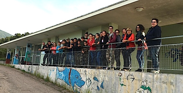 Des jeunes nettoient et valorisent le patrimoine de Peri