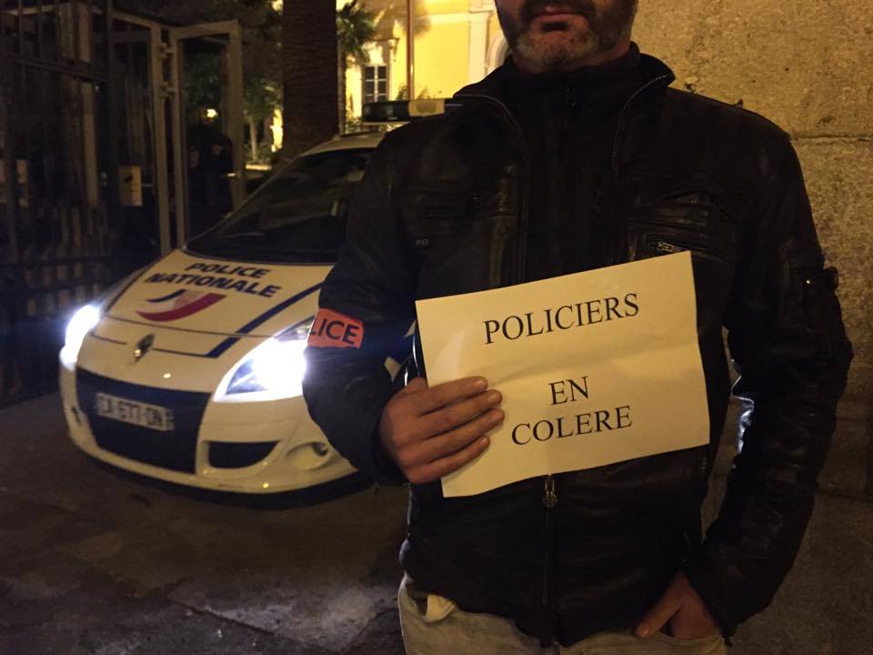 Les policiers ajacciens soutiennent le mouvement national