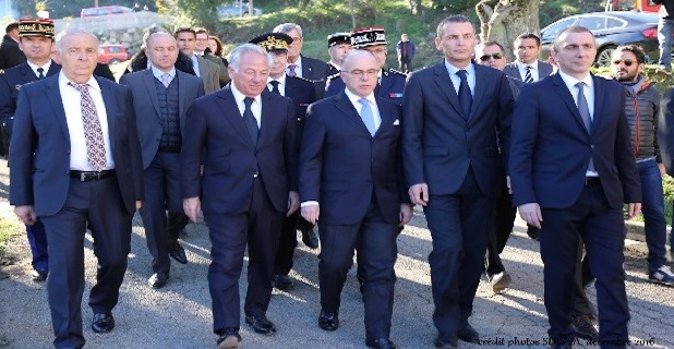 Sainte-Barbe au centre d’incendie et de secours de Petreto-Bichisano en présence du ministre de l'Intérieur