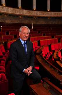 Camille de Rocca Serra, député LR de Corse-du-Sud, conseiller territorial et rapporteur de la loi.