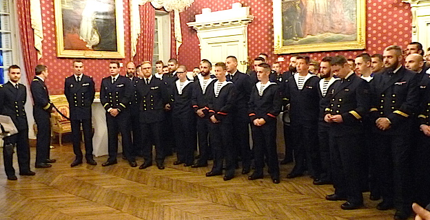 L’Aviso Commandant l’Herminier en escale à Ajaccio : L’équipage reçu à l’hôtel de ville