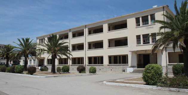 Le bâtiment amené à être détruit sur la base d'Aspretto