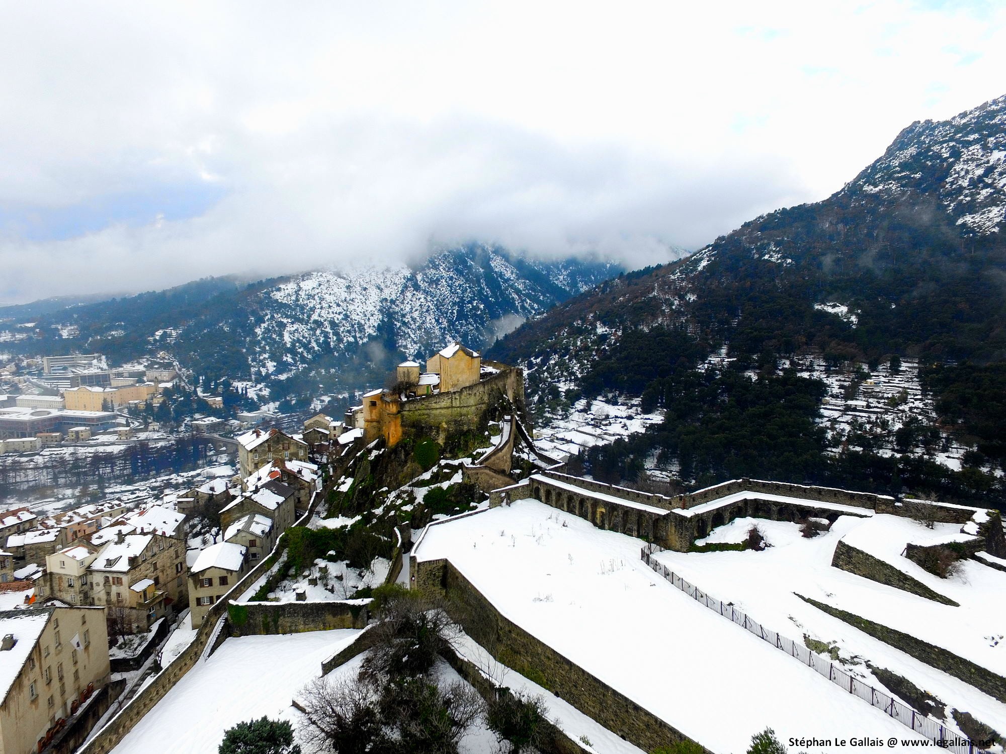 Neige : Le Centre-Corse vu du ciel