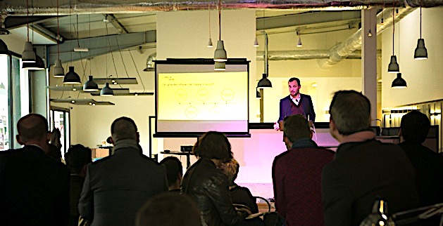 Jean Savelli présentant Corsica Innova à l'Empire Cowork.