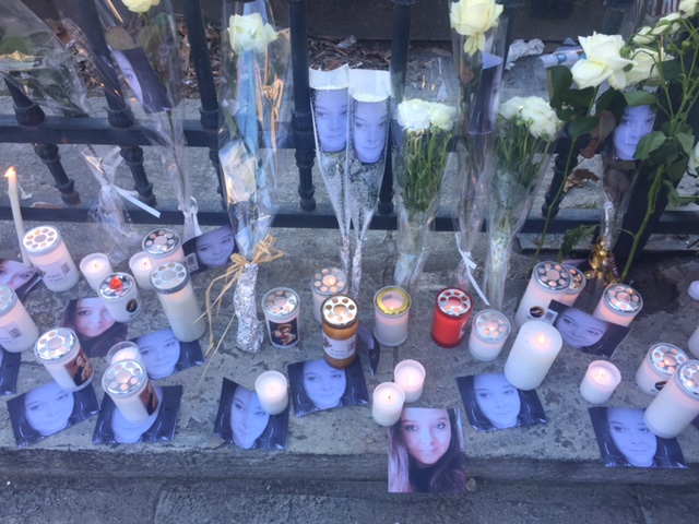 Bastia : Près de 300 personnes à la marche blanche pour Jennifer