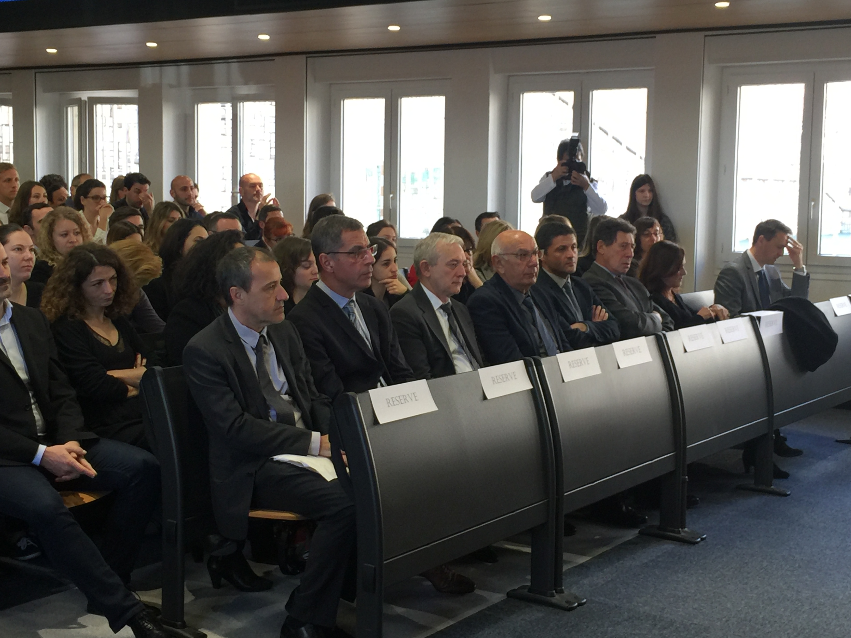 Annick Girardin : “La neutralité des fonctionnaires est la garantie de notre démocratie”