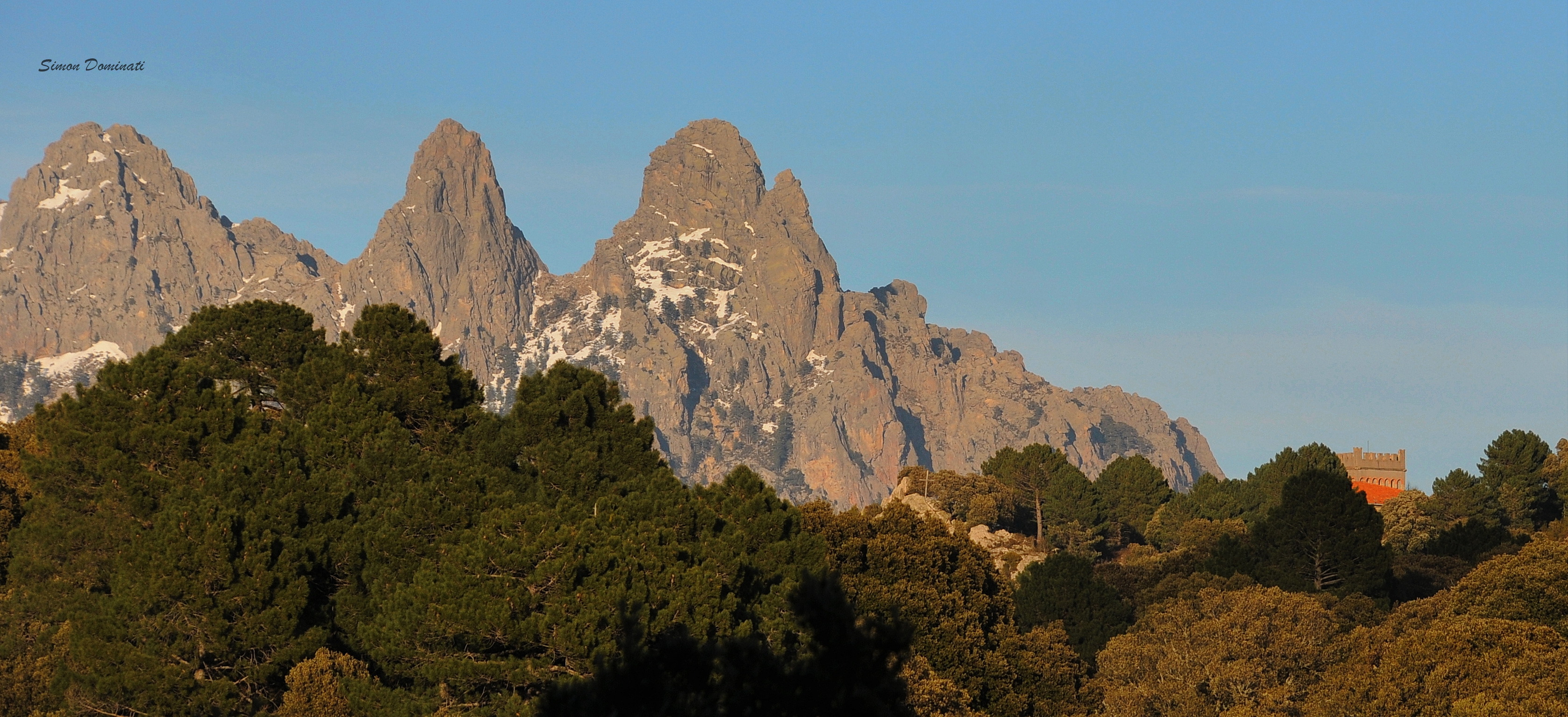 Alta Rocca : Quenza village masqué