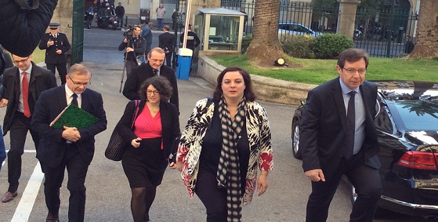 Arrivée en Préfecture d'Ajaccio