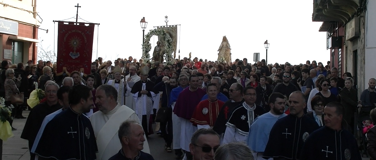 San Ghjisè et Madonna Fiumarola : Procession commune dans les rues bastiaises