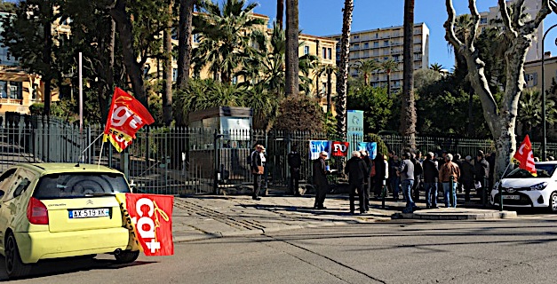 Ajaccio : Les retraités réclament une baisse du tarif des transports