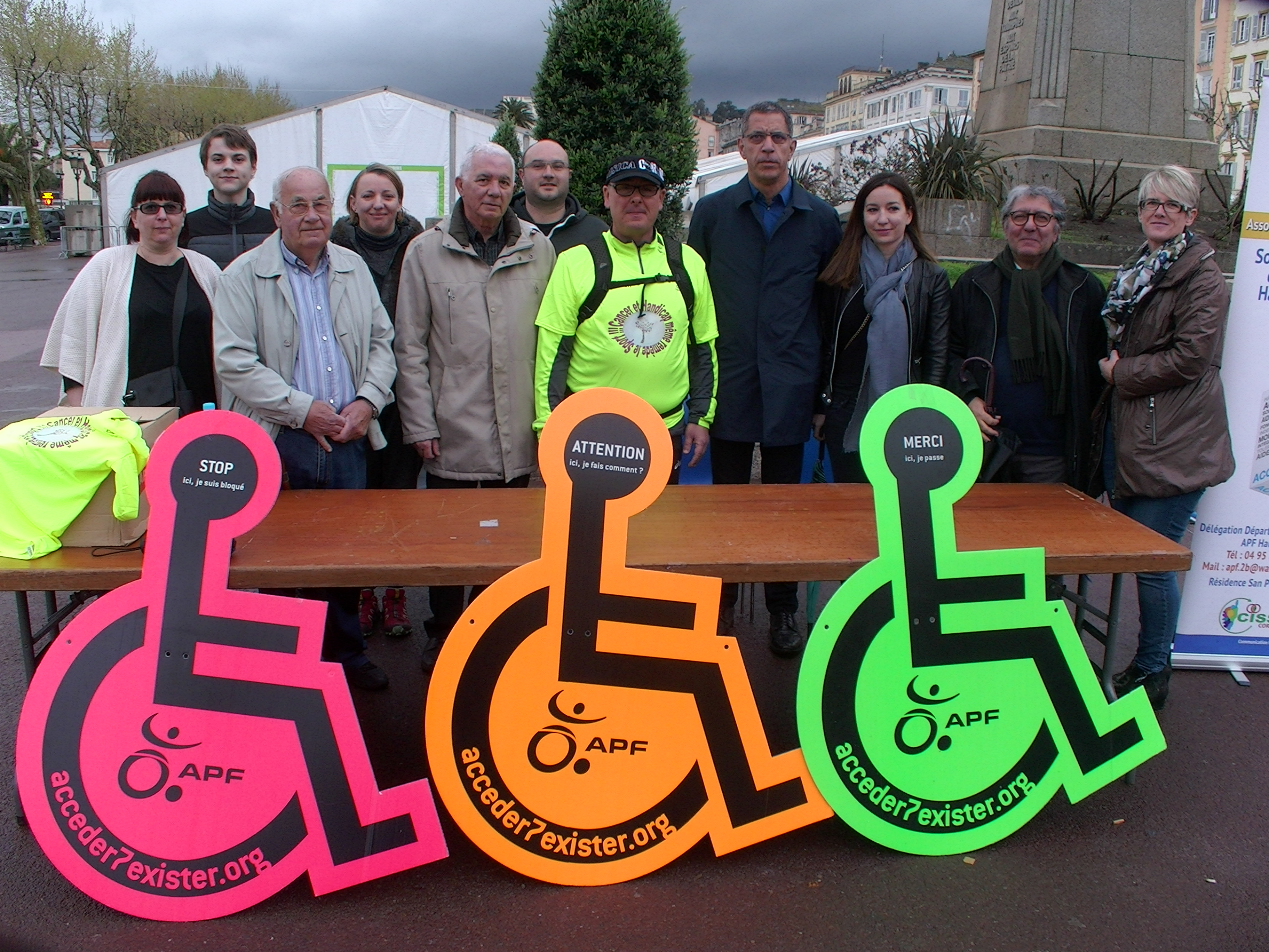 Le tour de la Corse à pied pour promouvoir le handisport