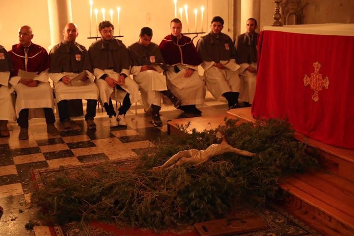 PHOTOS CRYSTAL PICTURES INTERNATIONAL