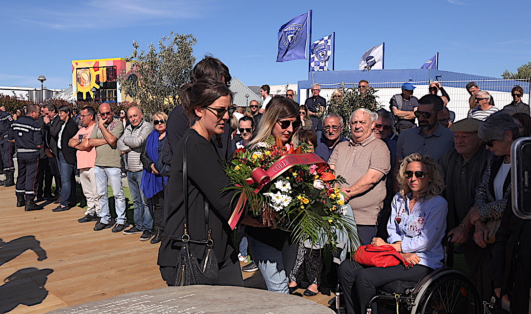 Furiani 25 ans après : Intense émotion au pied  de la stèle rénovée