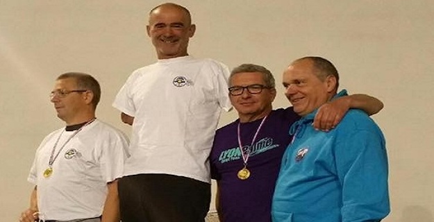 Thierry Corbalan vainqueur de la 48 ème traversée de Sète de nage avec palmes