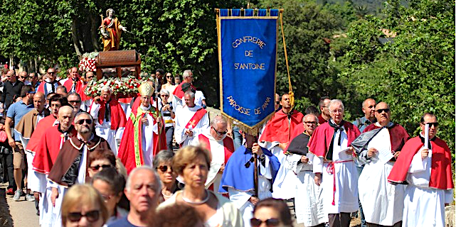 Calenzana : L'évêque de l'église de Corse au pèlerinage de Sainte Restitude 