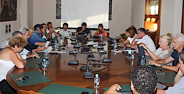 Conseil municipal de Calvi : Subventions aux associations, réflexion sur un nouveau marché couvert...