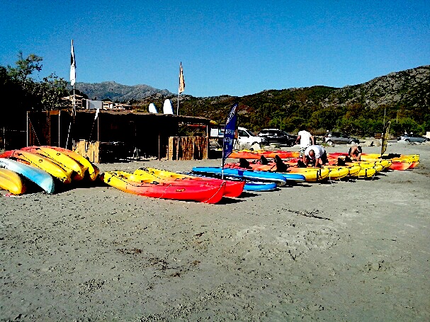 "Agriate Kayak" : L'initiation au Kayak, au Paddle et à… l'écocitoyenneté