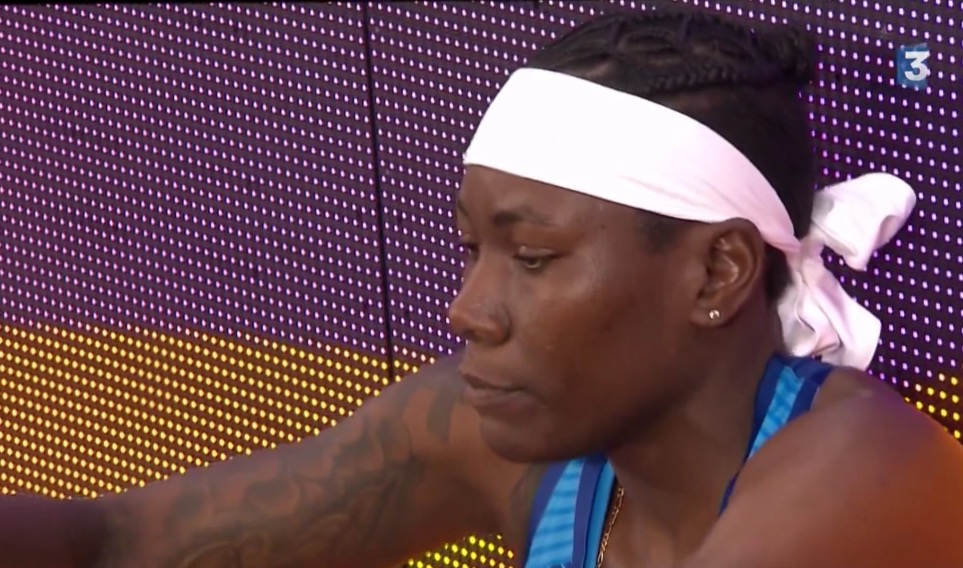  Brittney Reese, comme un drapeau corse
