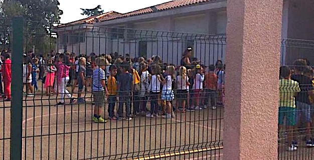 A scola di a Trinita di Portivechju in mossa versu l’andatura Zeru Frazu è u bilinguissimu