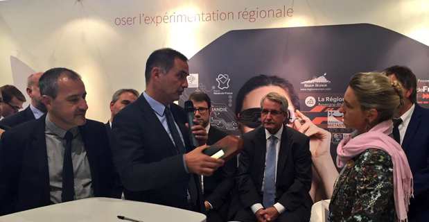 Les présidents de l'Exécutif et de l'assemblée de Corse reçoivent le Trophée de l'innovation.