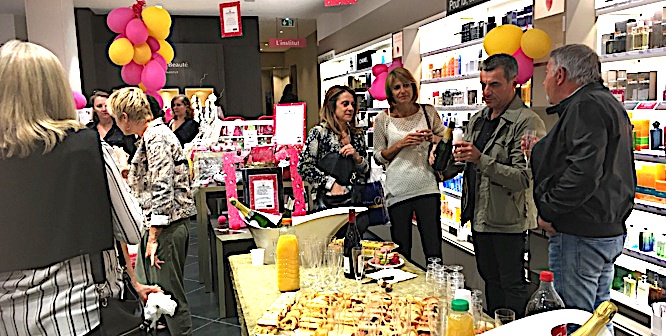 Cocktail à Calvi pour les 25 ans de la création de "Passion Beauté"