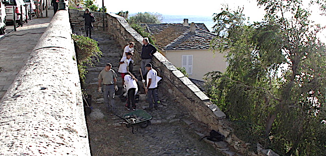 Bastia : Les collégiens de Saint-Joseph rénovent "A Falata di Ficaghjola" ! 