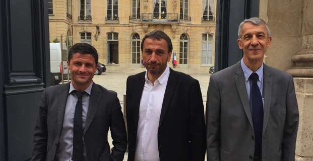 Les trois députés nationalistes de Pè a Corsica, Jean-Félix Acquaviva, Paul-André Colombani et Michel Castellani.