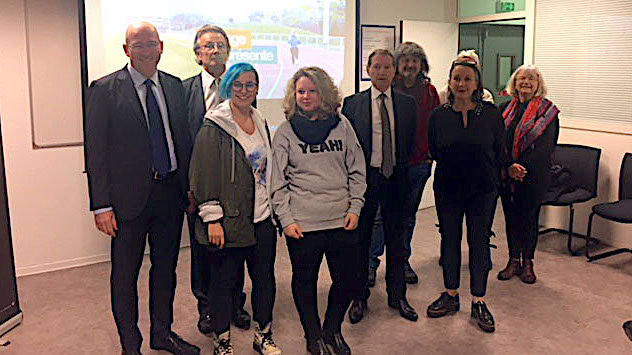 L’apprentissage chez Orange  Les jeunes, la fibre et l’avenir