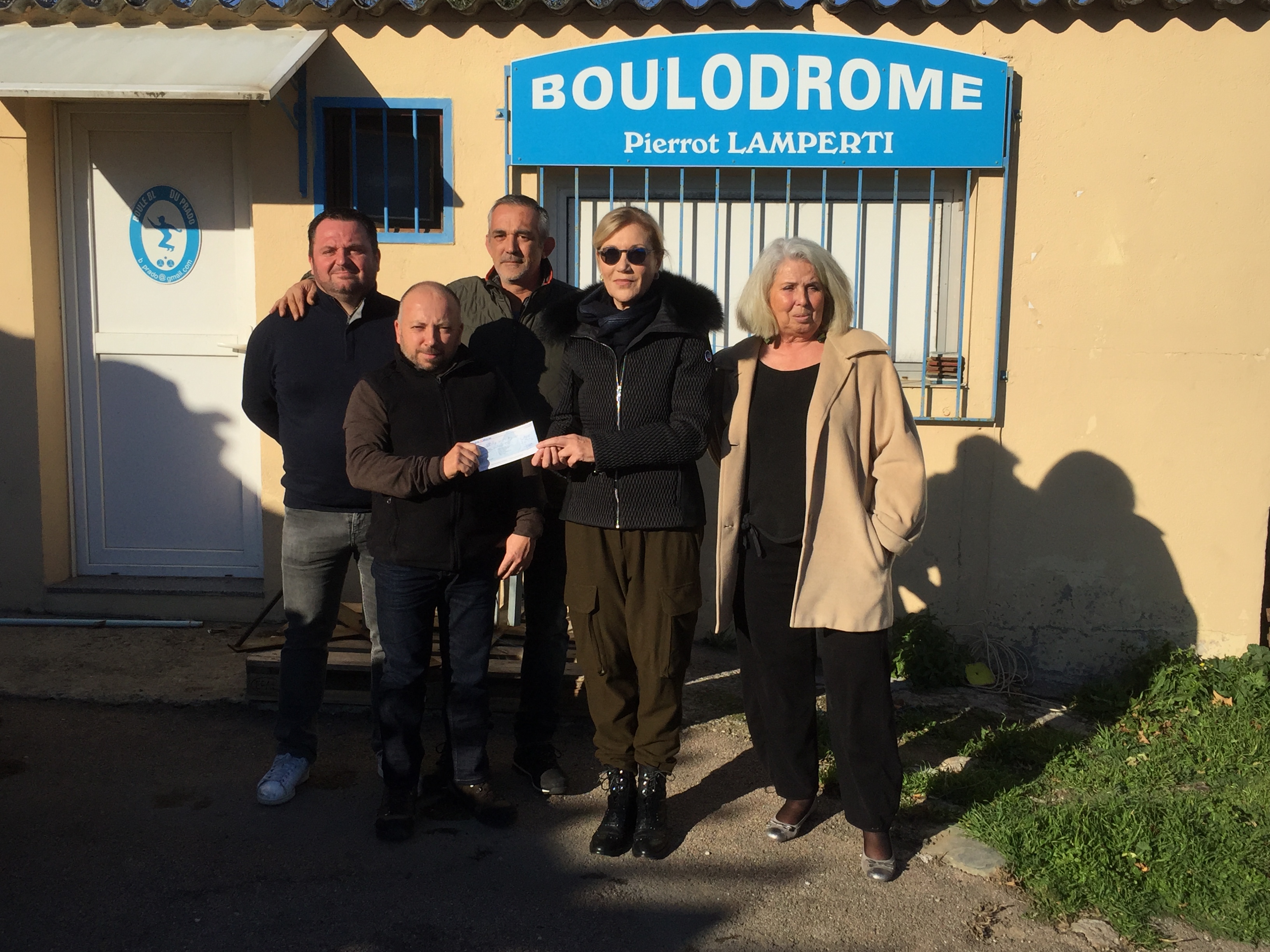 Boule du Prado : Un chèque de 1 600 € pour la Marie Do