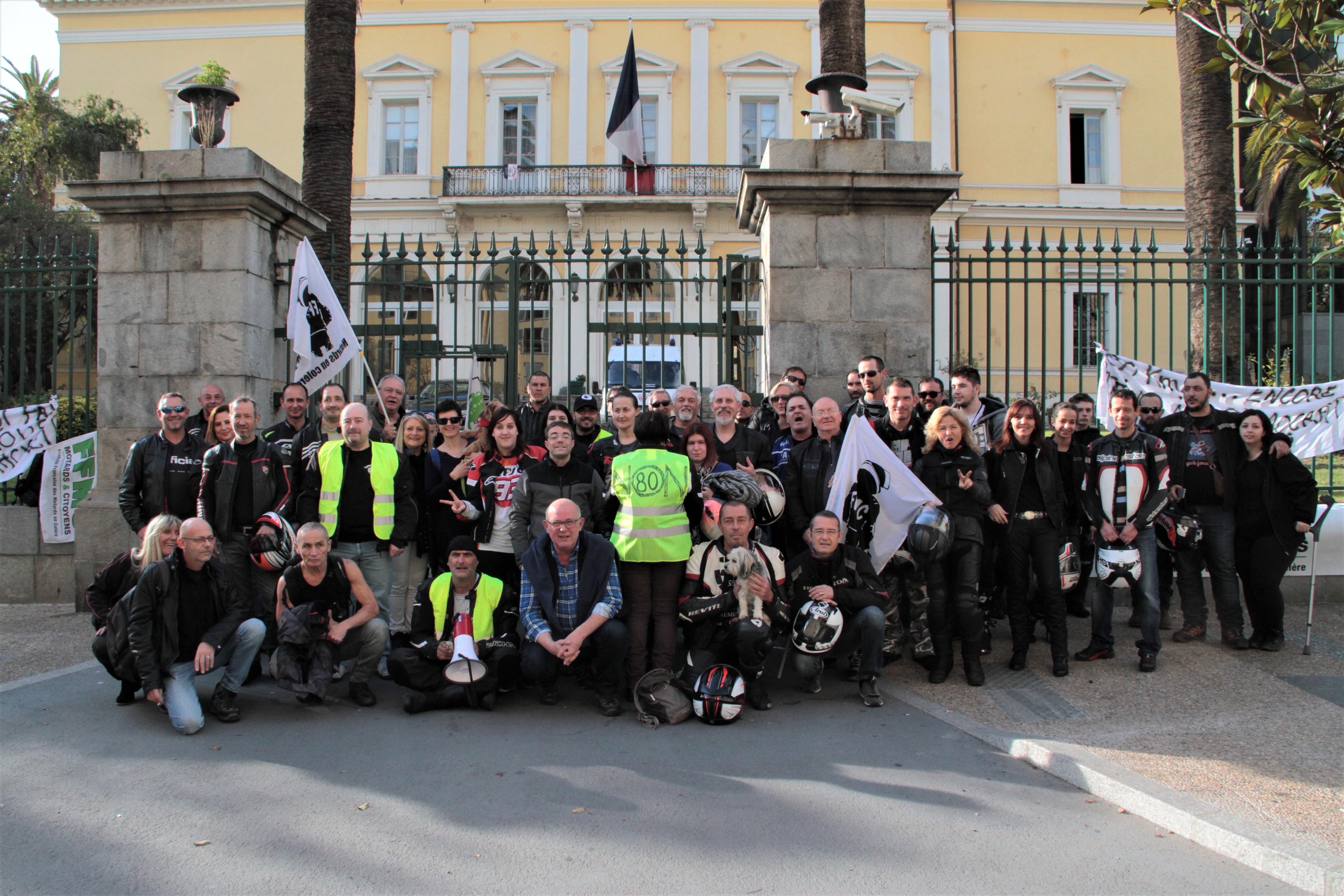 Motards en colère à Ajaccio : "Une mesure pour remplir les caisses de l'Etat"